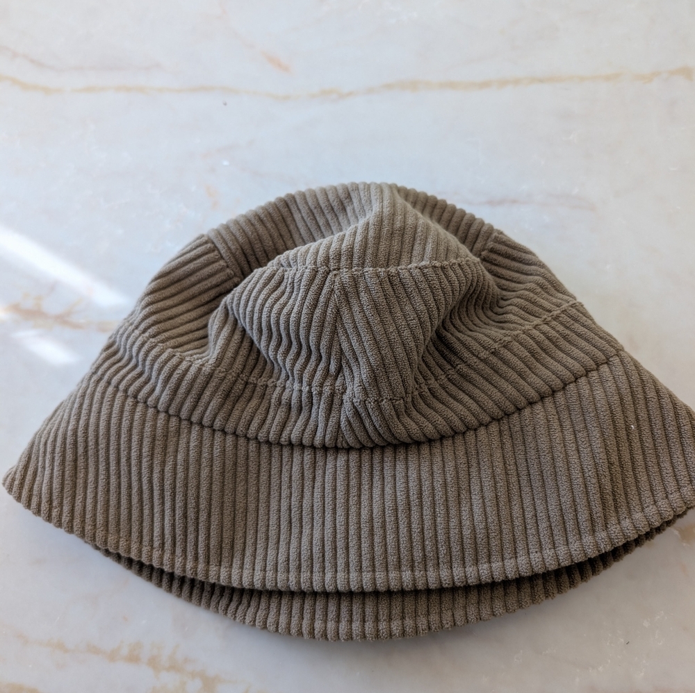 Celine Brown Corduroy Hat - Picture 4 of 7